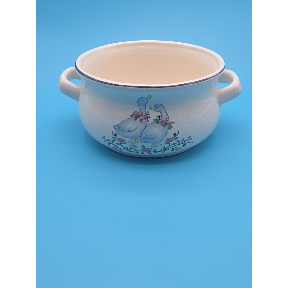 Country Blue Geese Ducks Double Handle Bowl Crock Floral Accent